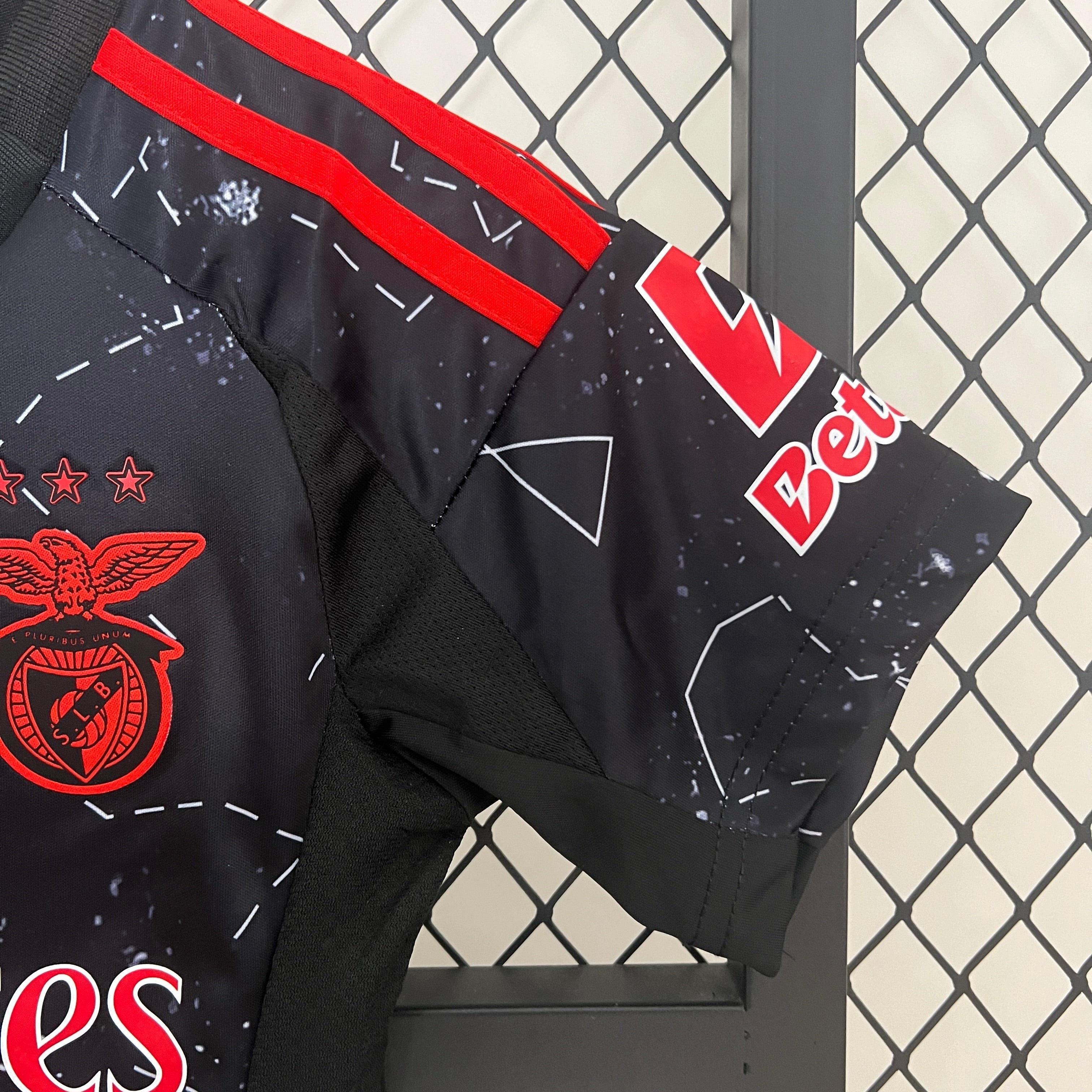 Conjunto Infantil Benfica Away 24/25
