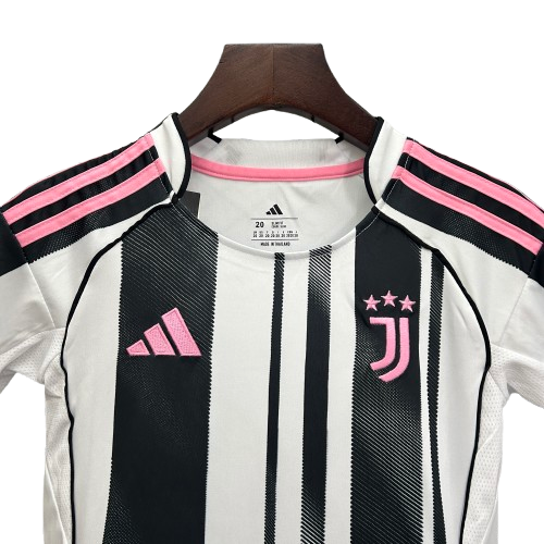 Conjunto Infantil Juventus Home 25/26