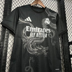 Camisa Real Madrid Edição Especial Preta 24/25 - Torcedor Masculina Lançamento