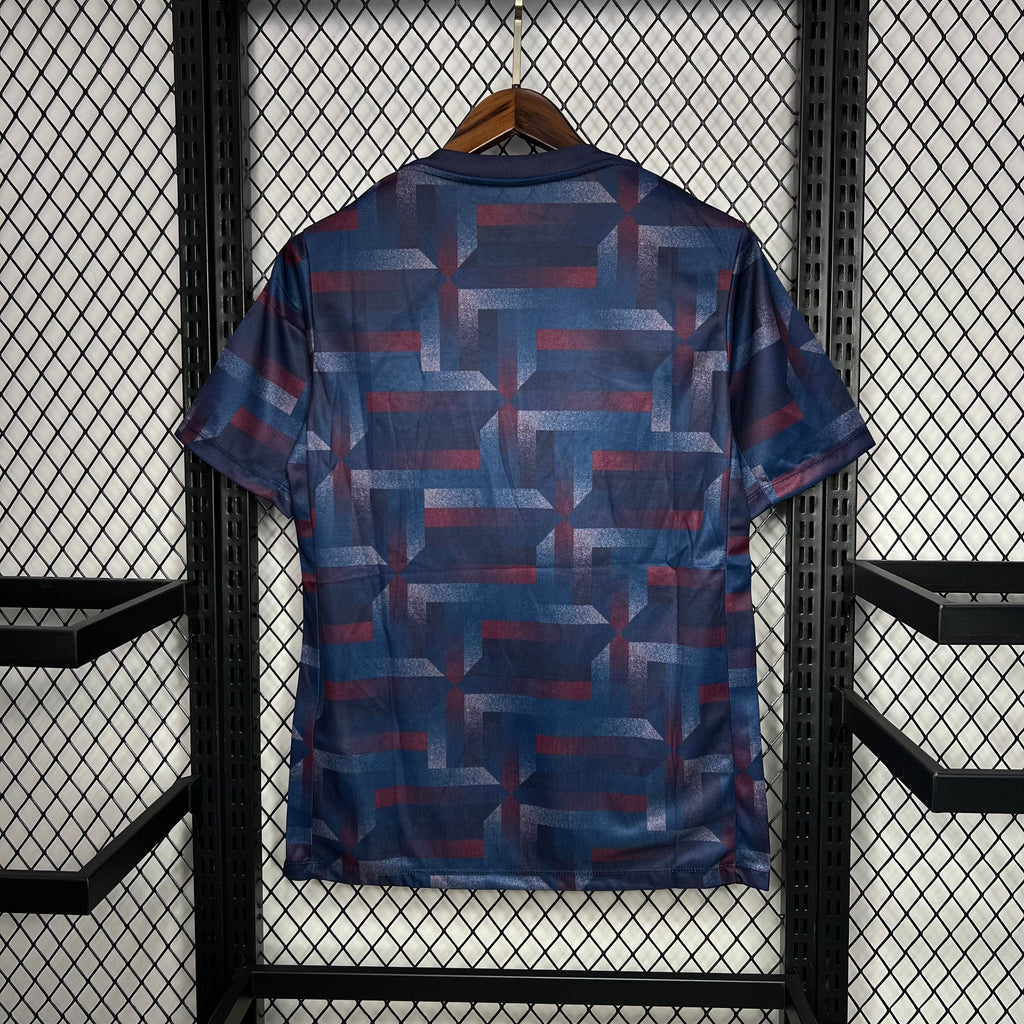 Camisa Inglaterra Pré-Jogo 24/25 - Torcedor Masculina Lançamento