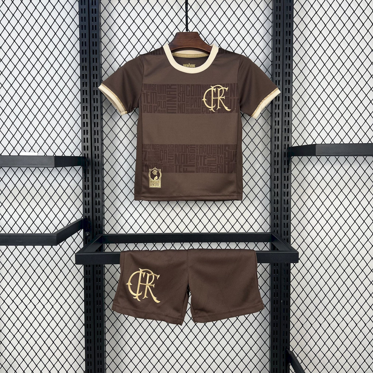 Conjunto Infantil Flamengo Identidade Edição Especial Consciência Negra 24/25