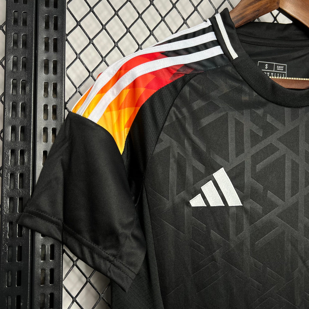 Camisa Alemanha Pré-Jogo 24/25 - Torcedor Masculina