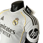 Camisa Real Madrid Home 25/26 - Jogador Masculina