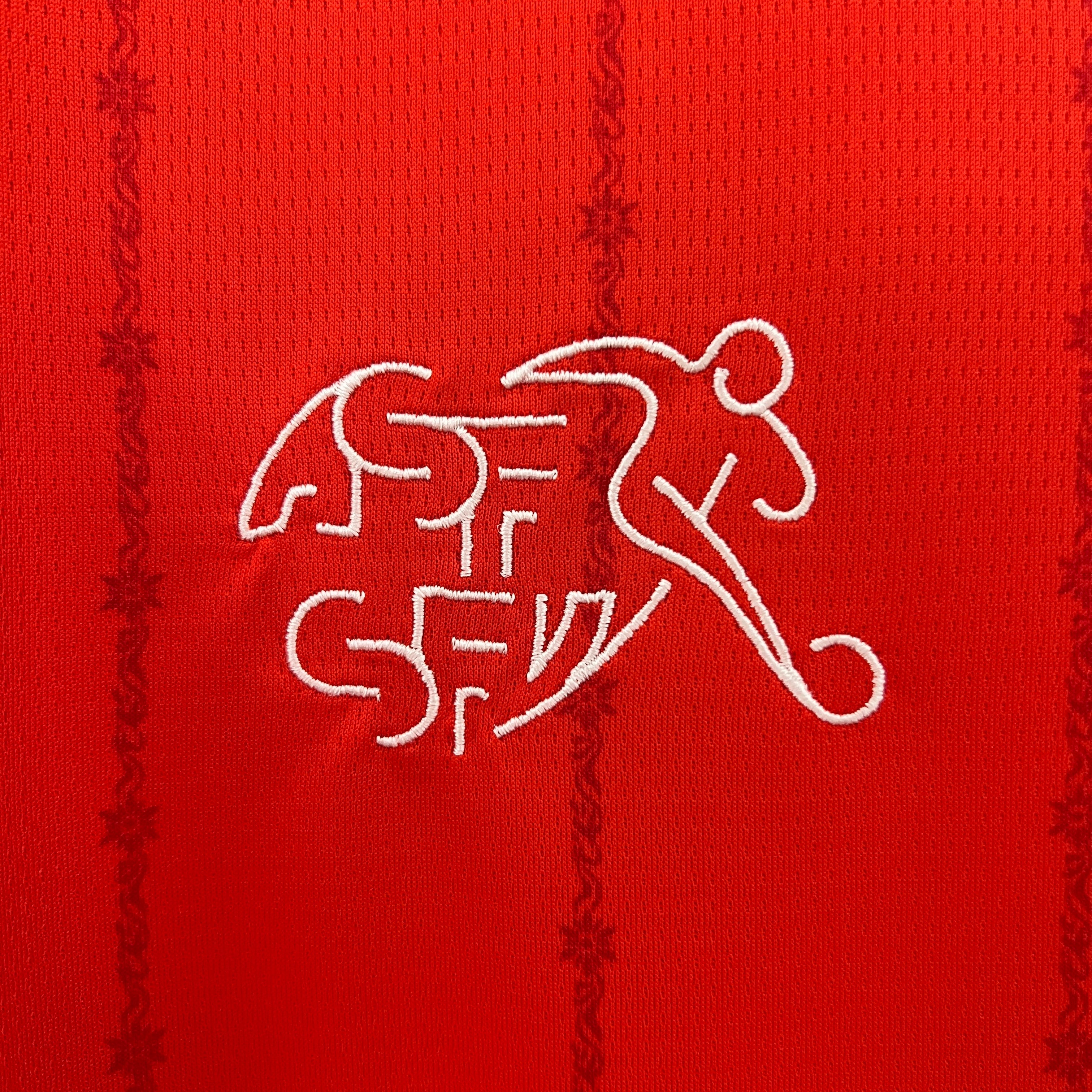 Camisa Suiça Home 24/25 - Torcedor Masculina Lançamento