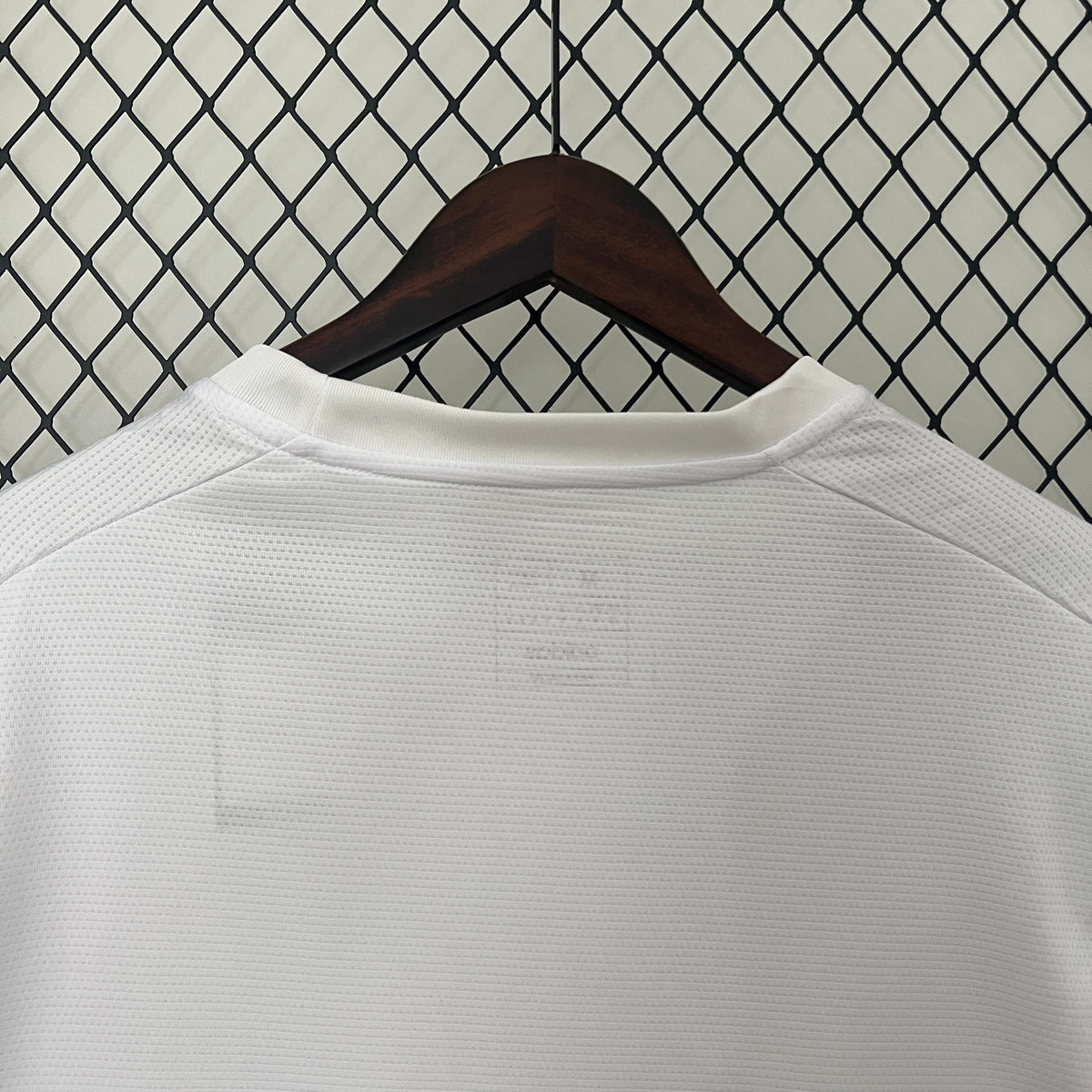 Camisa Real Madrid Y3 24/25 - Torcedor Masculina Lançamento