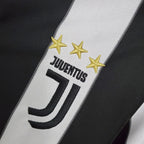 Camisa Juventus Retrô 2017/2018 Preta e Branca