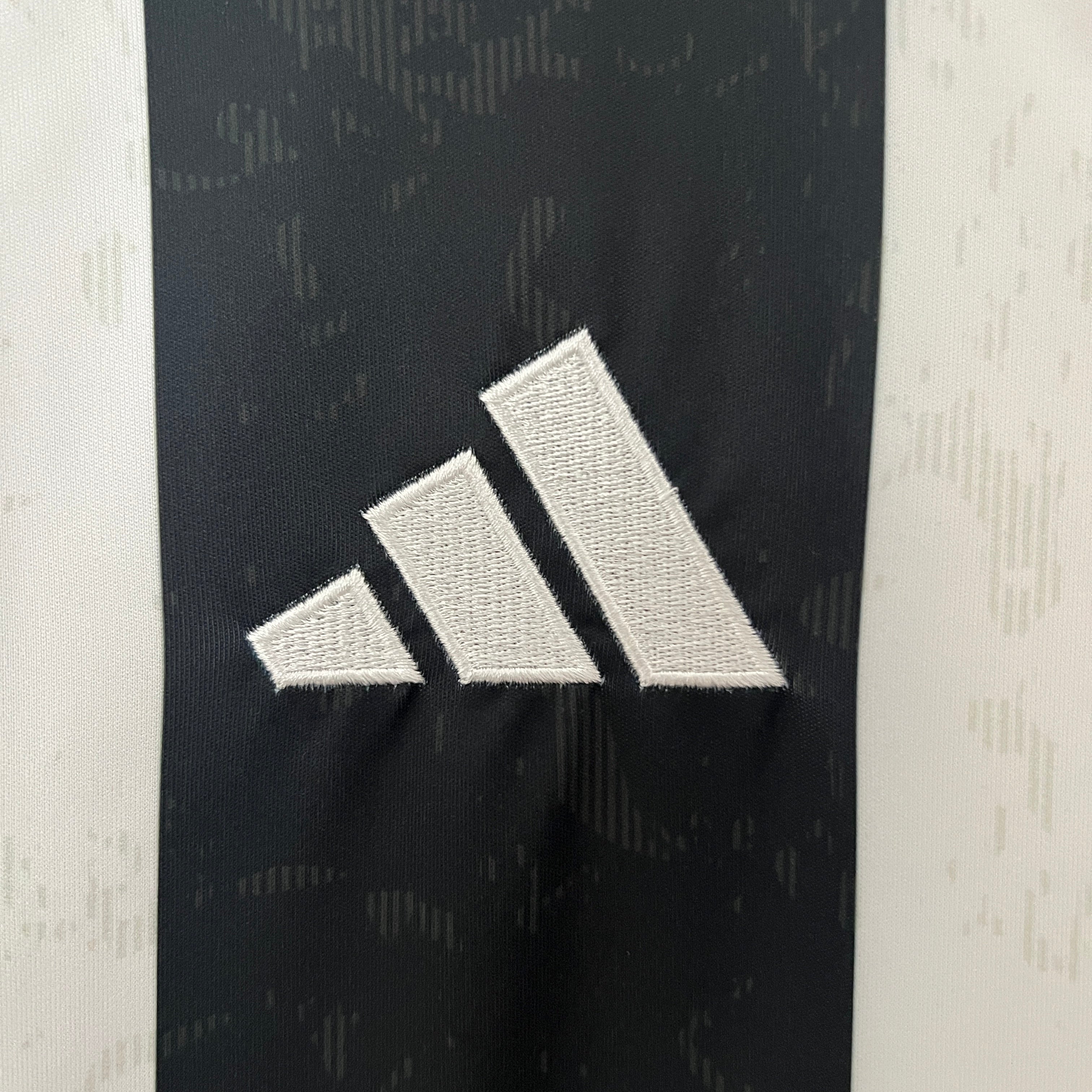 Camisa Juventus Home 24/25 - Torcedor Masculina Lançamento