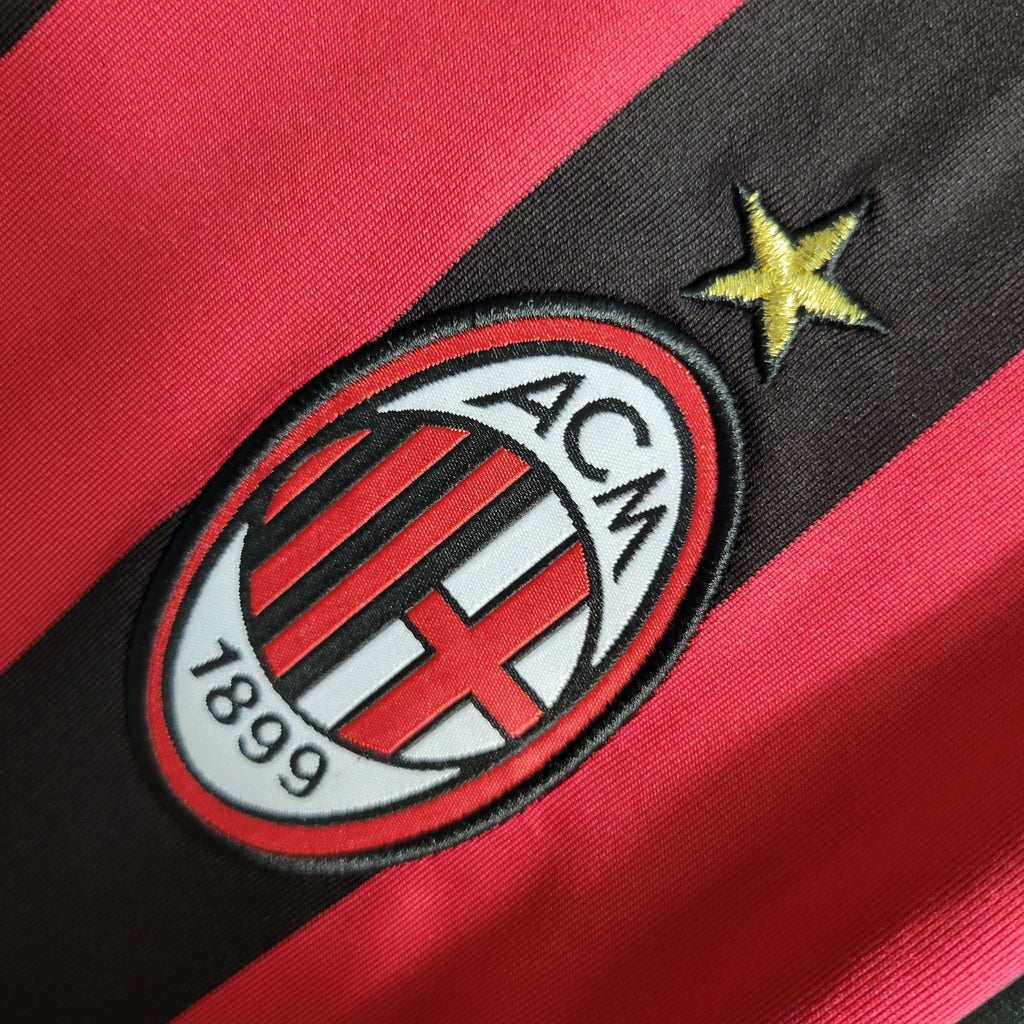 Camisa Retrô Milan I 2009/10 Manga Longa Vermelho e Preto