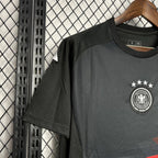 Camisa Alemanha Pré-Jogo 24/25 - Torcedor Masculina