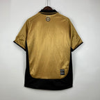 Camisa Dupla Face Retrô Manchester United 2001/02 100 Anos Masculina Branca e Preta ou Dourada