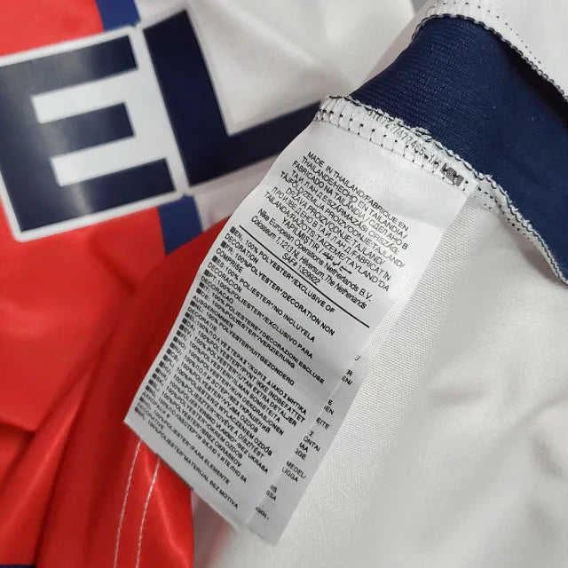 Camisa Paris Saint Germain PSG Retrô Away 98/99 - Retro Masculina - Branco, Azul e Vermelho