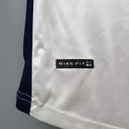 Camisa Paris Saint Germain PSG Retrô Away 98/99 - Retro Masculina - Branco, Azul e Vermelho