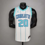 Camisa Regata Charlotte Hornets Branca e Azul - Jordan - Masculina