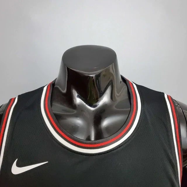 Camisa Regata Chicago Bulls Preta e Vermelha - Masculina