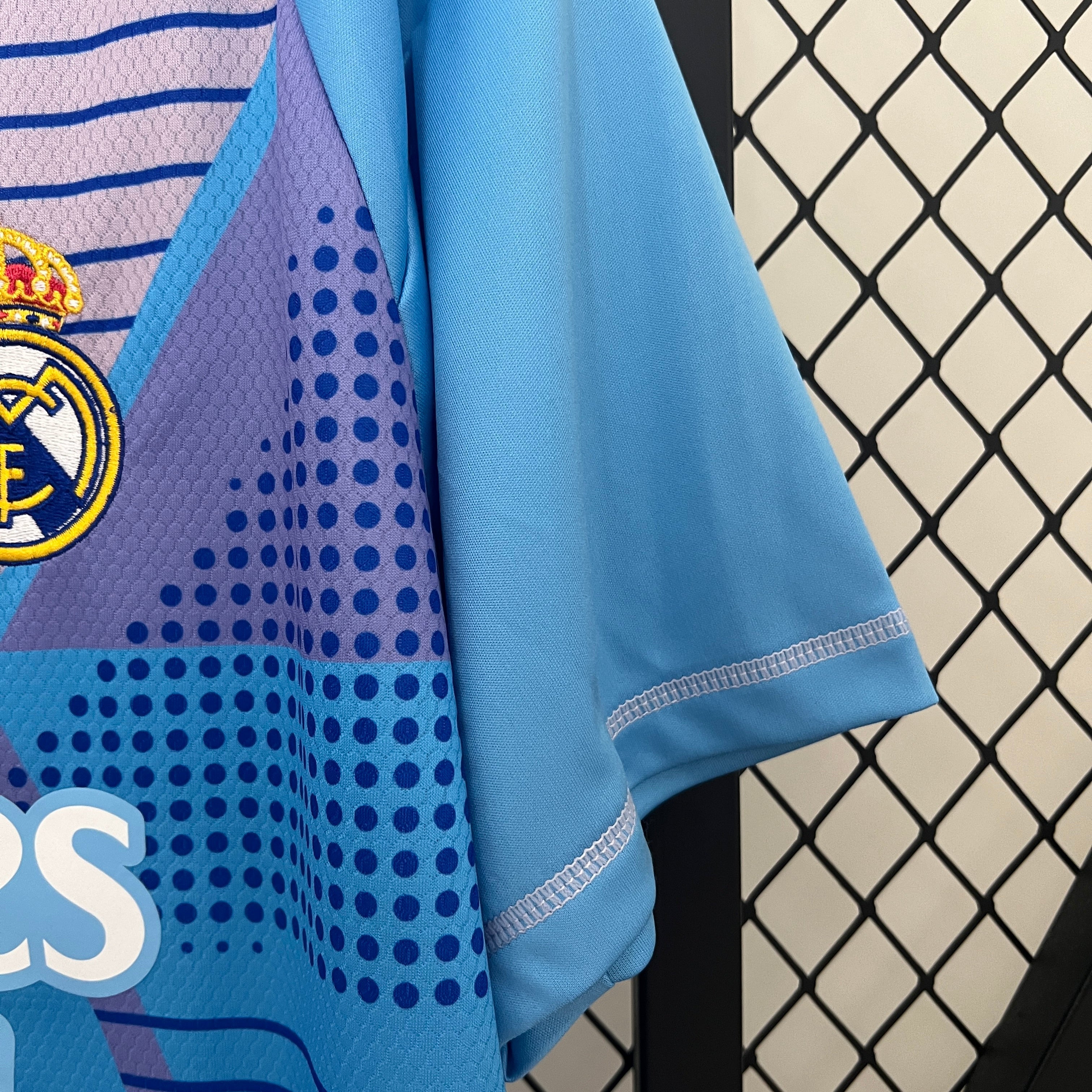 Camisa Real Madrid Goleiro 24/25 - Torcedor Masculina Lançamento