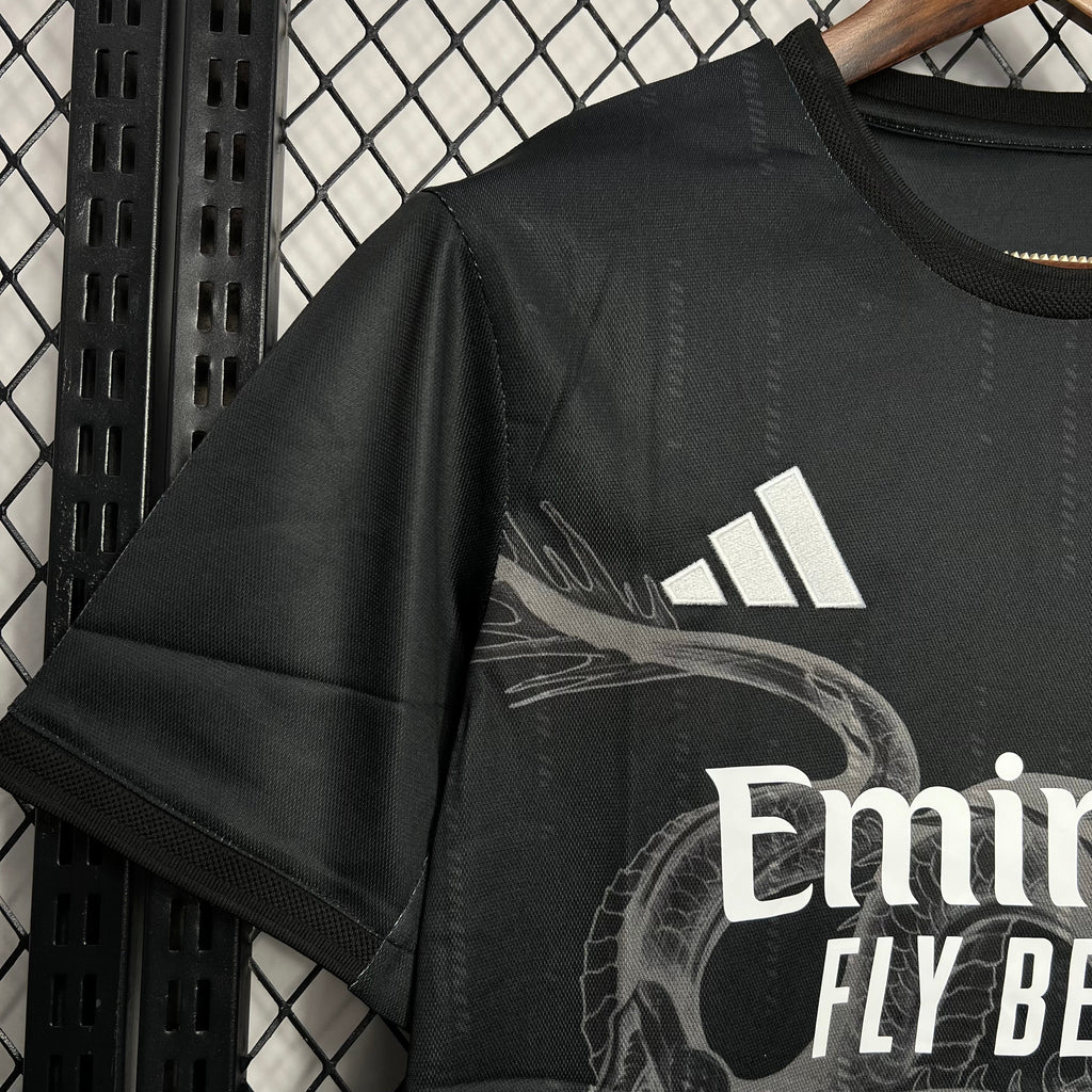 Camisa Real Madrid Edição Especial Preta 24/25 - Torcedor Masculina Lançamento