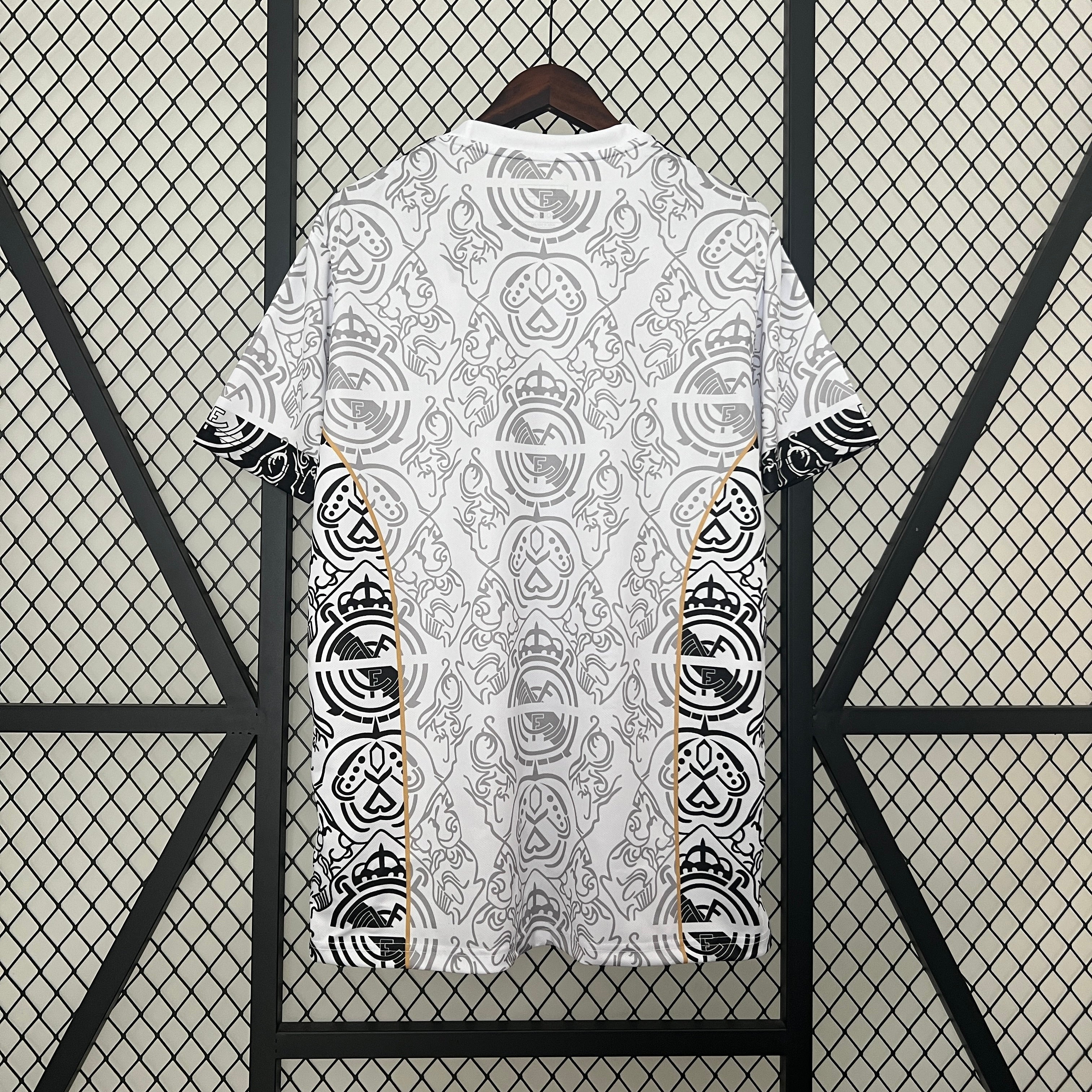 Camisa Real Madrid Edição Especial Dragão 24/25 - Torcedor Masculina Lançamento