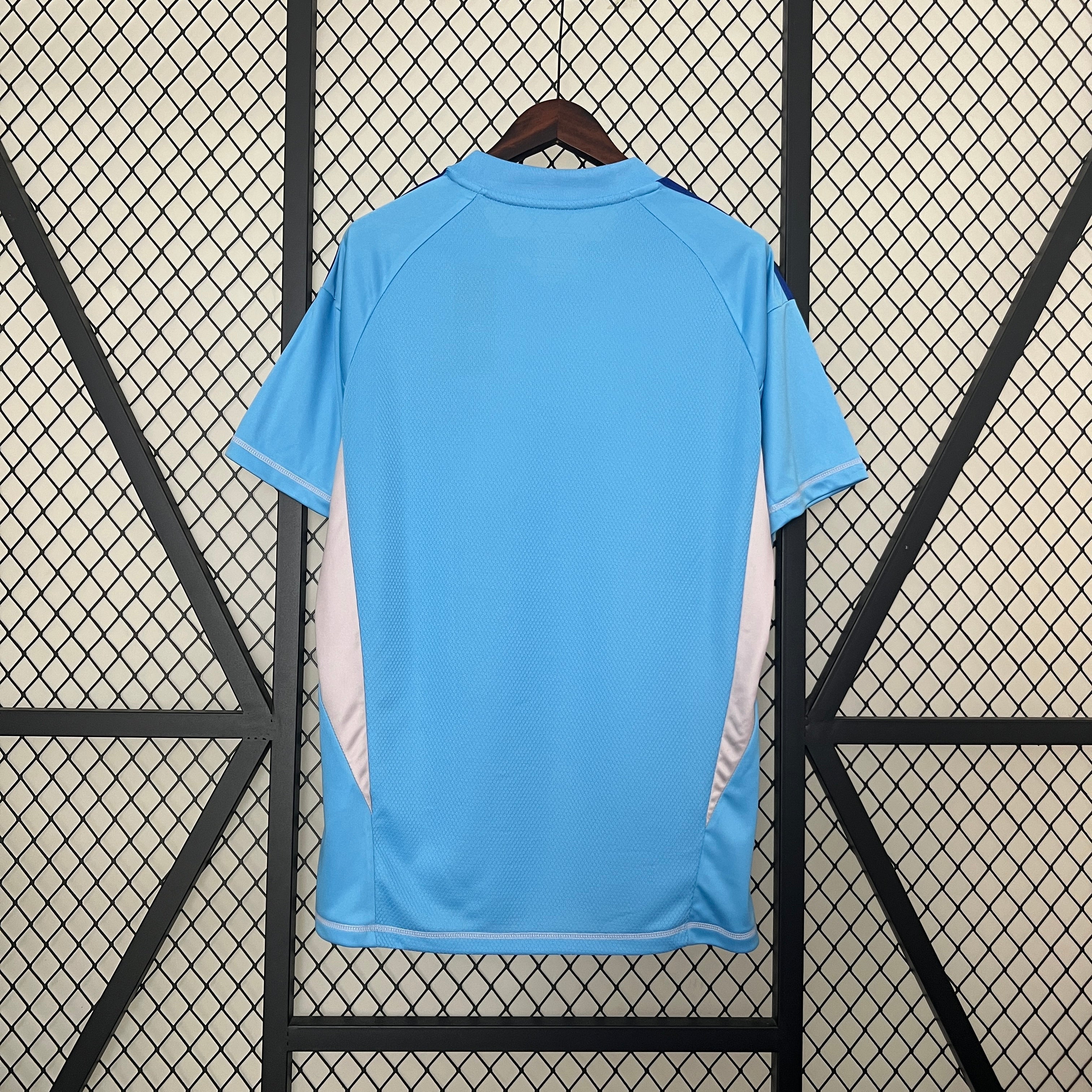 Camisa Real Madrid Goleiro 24/25 - Torcedor Masculina Lançamento