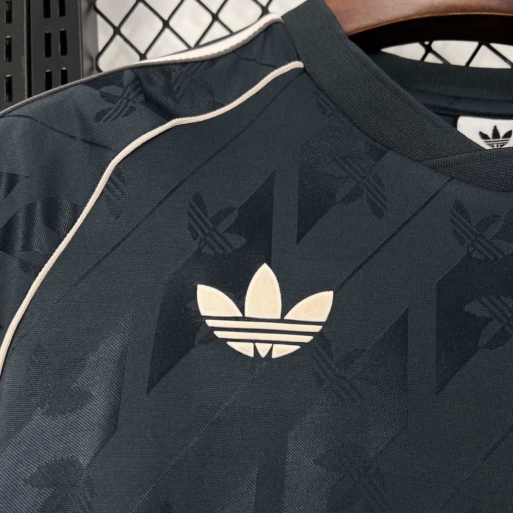 Camisa Real Madrid Edição Especial 24/25 - Torcedor Masculina Lançamento