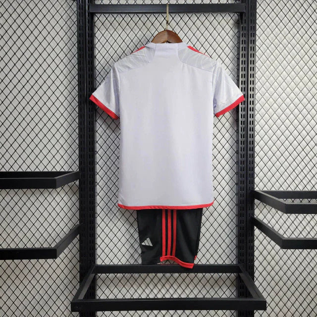 Conjunto Infantil Flamengo Reserva 24/25