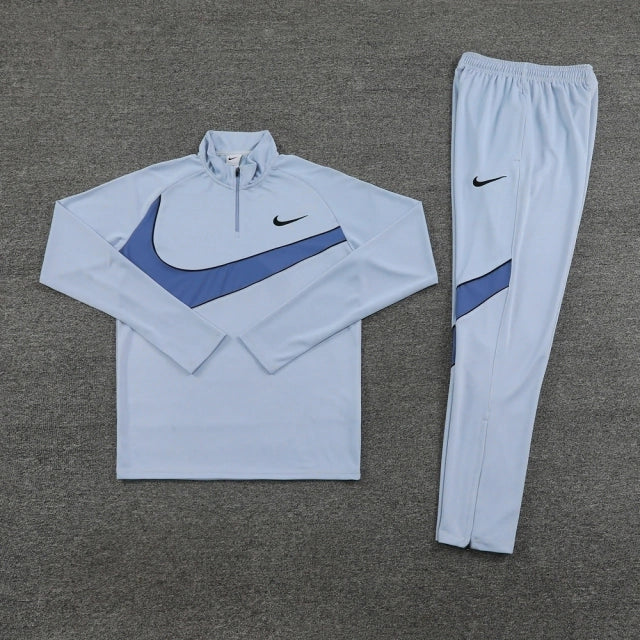 Conjunto Treino Swoosh - Cinza