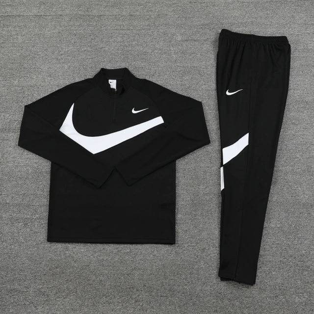 Conjunto Treino Swoosh - Preto