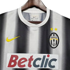 Camisa Juventus Retrô 2011/2012 Preta e Branca