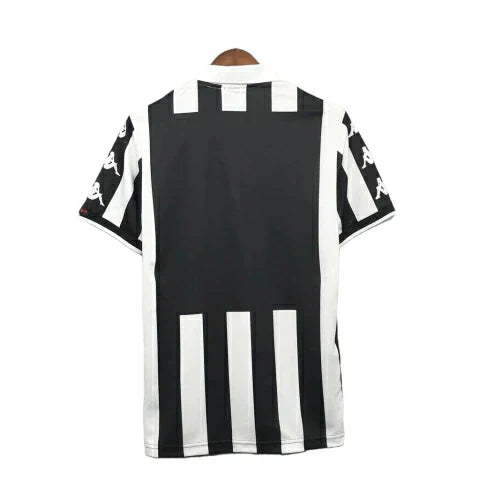 Camisa Juventus Retrô 2011/2012 Preta e Branca