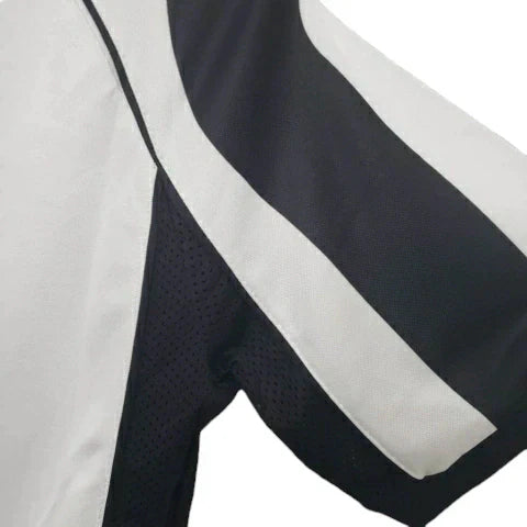 Camisa Juventus Retrô 1997/1998 Preta e Branca