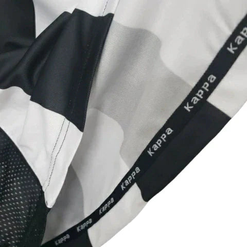 Camisa Juventus Retrô 1997/1998 Preta e Branca
