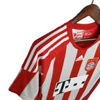 Camisa Bayern de Munique Retrô 2010/2011 Vermelha e Branca